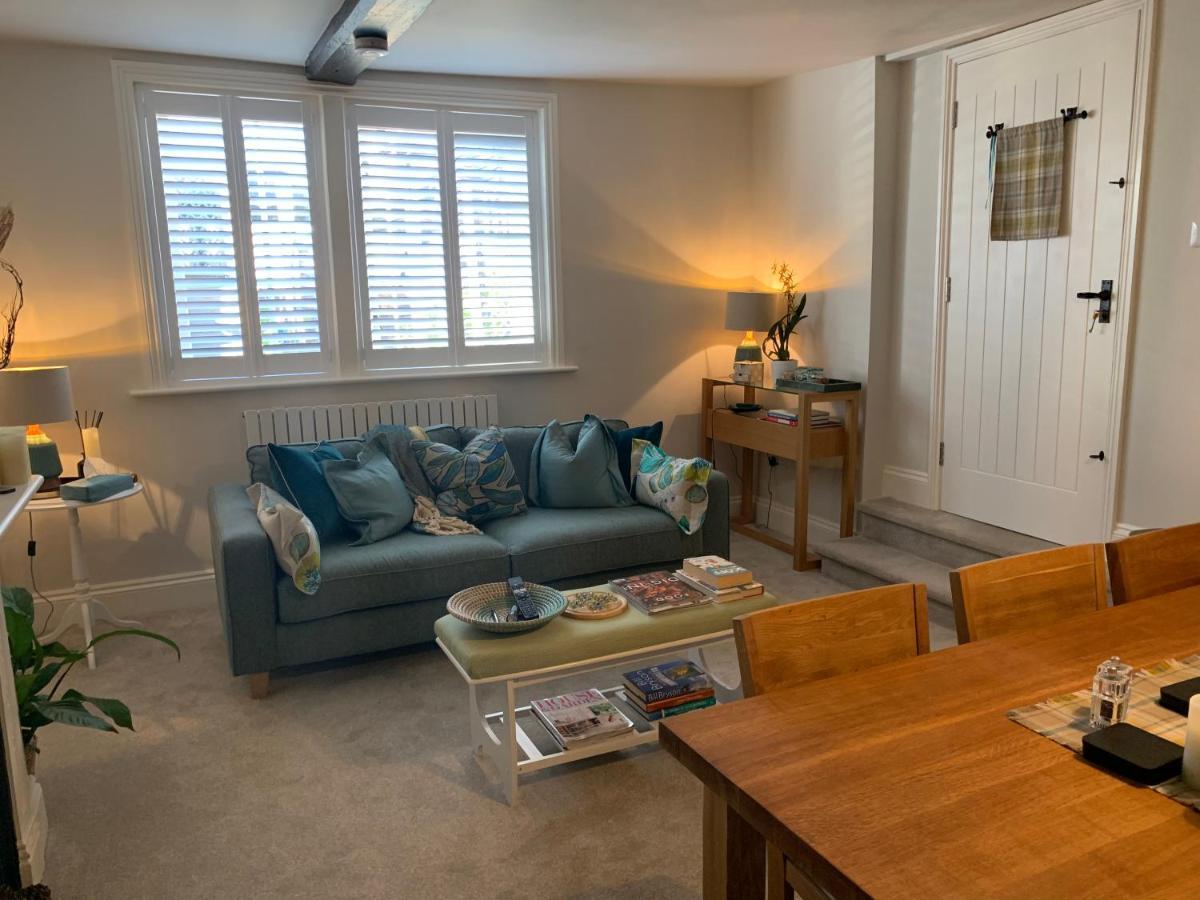 Hideaway Holiday Apartment Salisbury Kültér fotó